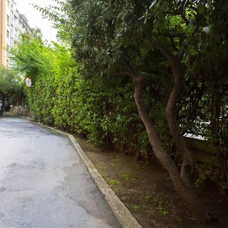Luxury Sciuti Apartment Palermo Luaran gambar