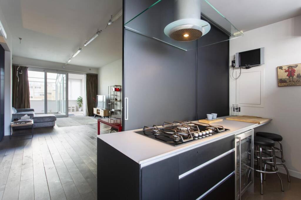 Luxury Sciuti Apartment Palermo Luaran gambar