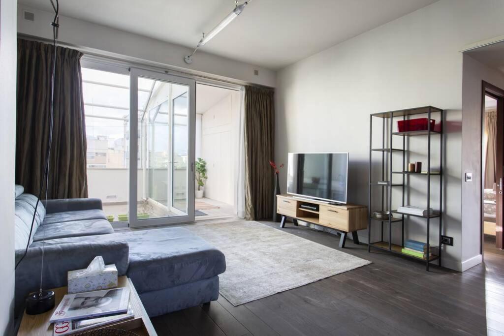 Luxury Sciuti Apartment Palermo Luaran gambar