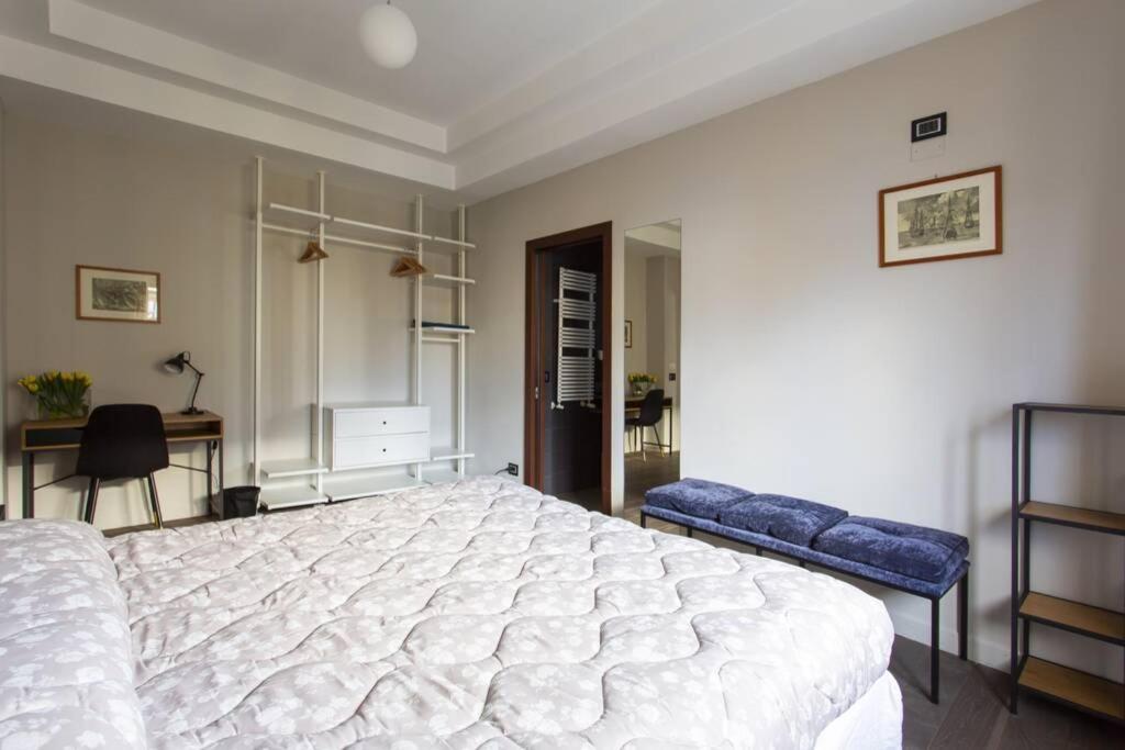 Luxury Sciuti Apartment Palermo Luaran gambar